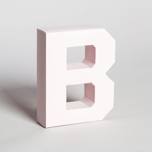 Papertype decorative letters for shelves
